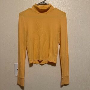 American Eagle Outfitters Mustard Long Sleeve Tee